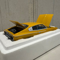1972 CHRYSLER CHARGER 770 SE - SUNFIRE METALLIC - 1:18 SCALE DIECAST MODEL