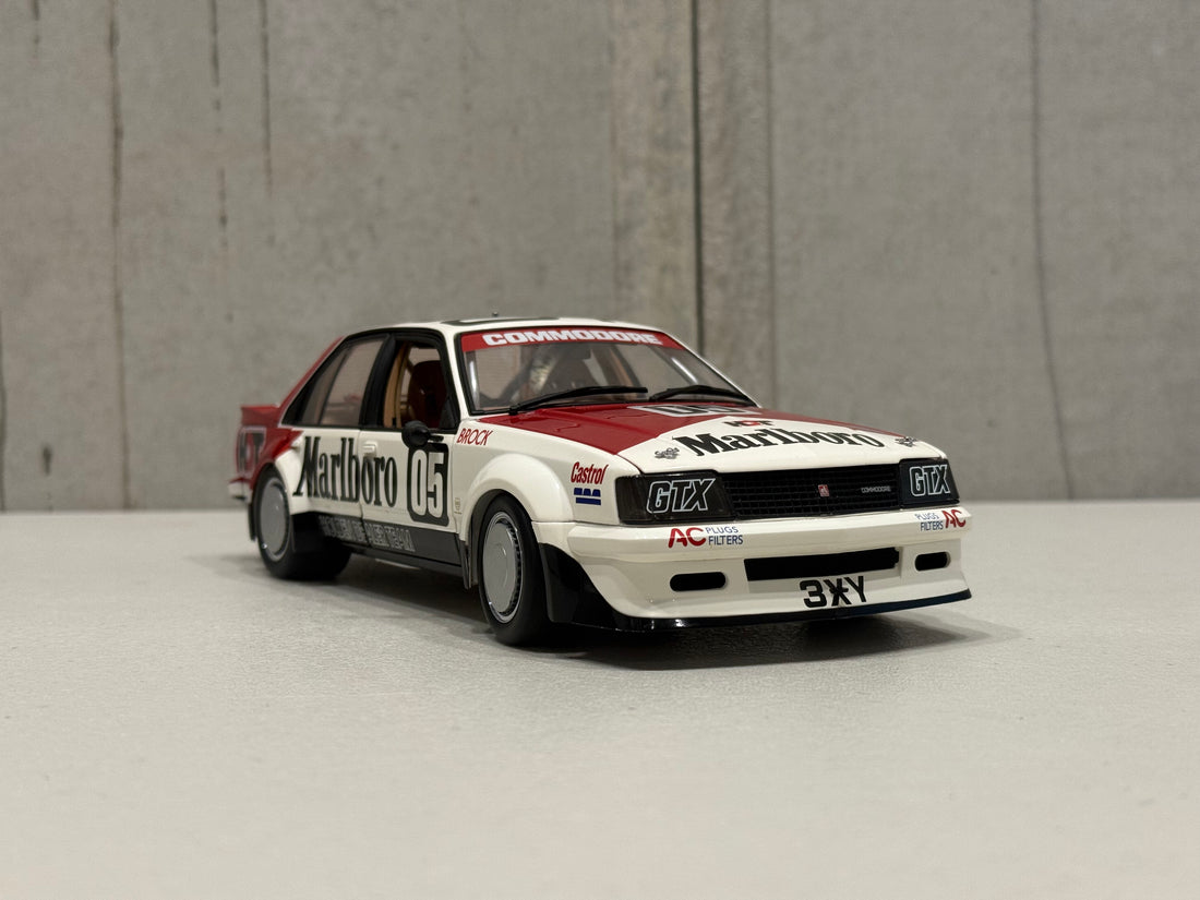 PETER BROCK - HOLDEN VC COMMODORE - 1981 AUSTRALIAN TOURING CAR CHAMPIONSHIP RUNNER-UP - 1:18 SCALE DIECAST MODEL