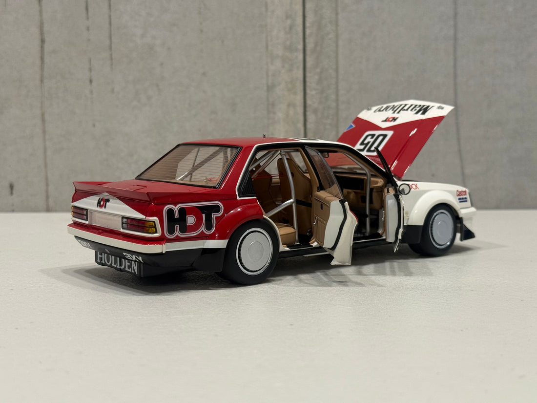 PETER BROCK - HOLDEN VC COMMODORE - 1981 AUSTRALIAN TOURING CAR CHAMPIONSHIP RUNNER-UP - 1:18 SCALE DIECAST MODEL