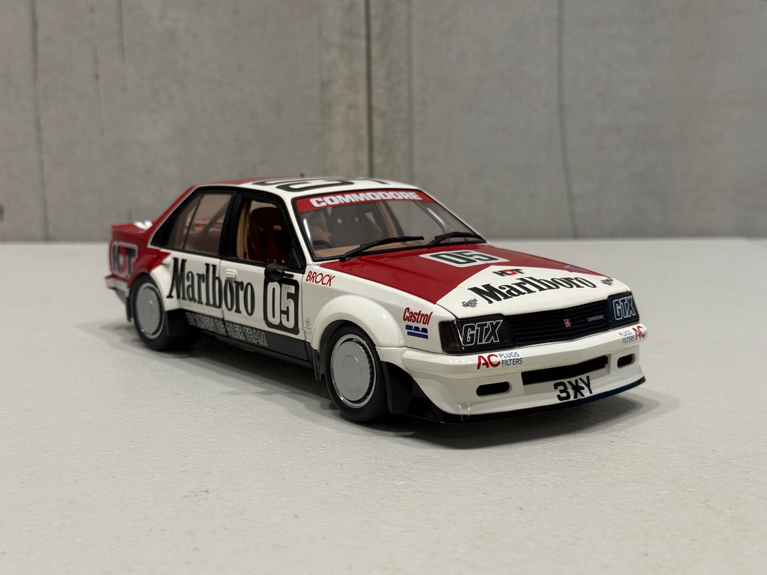 PETER BROCK - HOLDEN VC COMMODORE - 1981 AUSTRALIAN TOURING CAR CHAMPIONSHIP RUNNER-UP - 1:18 SCALE DIECAST MODEL
