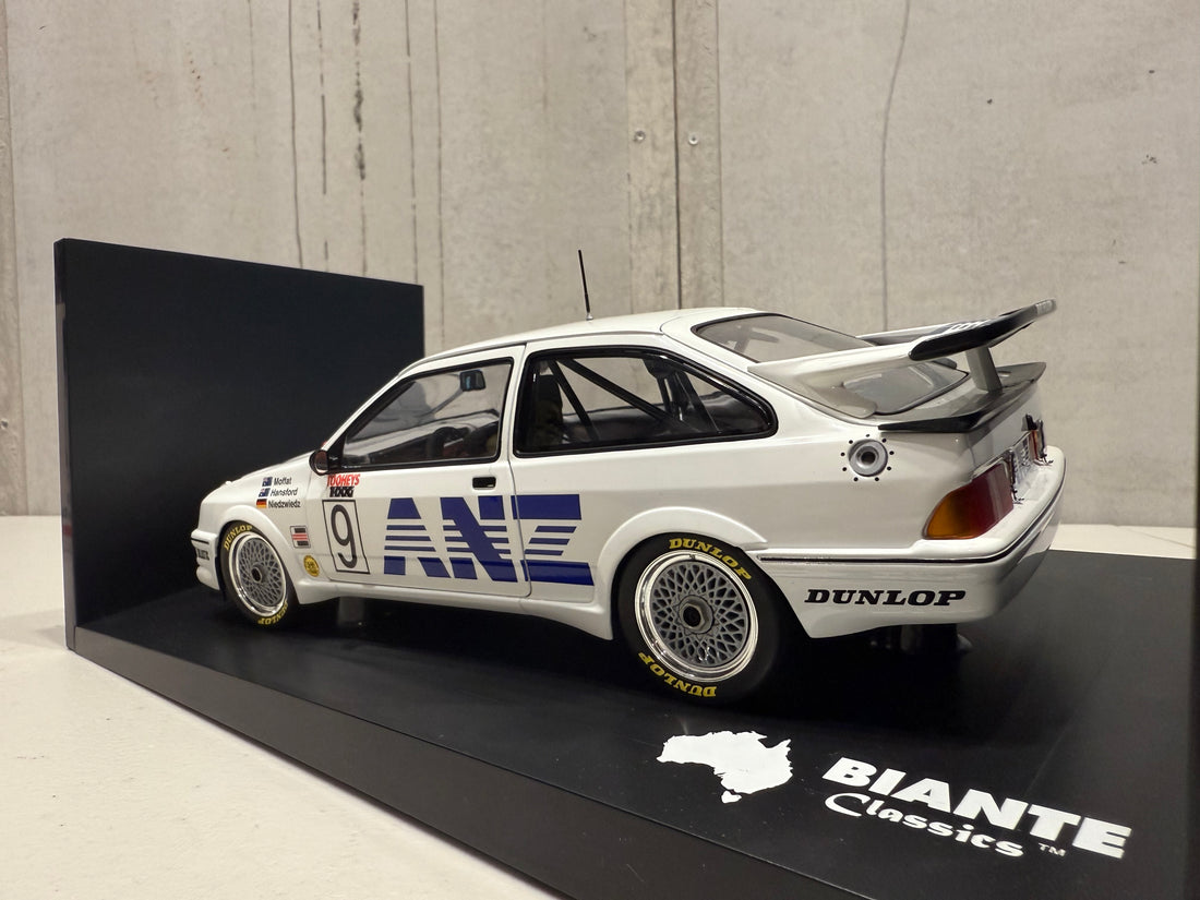 FORD SEIRRA RS500 - TOOHEYS 1000 - MOFFAT/HANSFORD/HIEDZWIEDZ BATHURST 1988 - 1:18 SCALE DIECAST MODEL - AUTOart