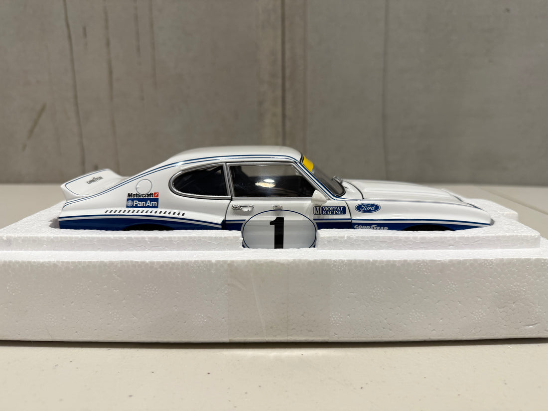 1975 ALLAN MOFFAT - FORD CAPRI RS 3100 - AUSTRALIAN SPORTS SEDAN - 1:18 SCALE DIECAST MODEL - AUTOart