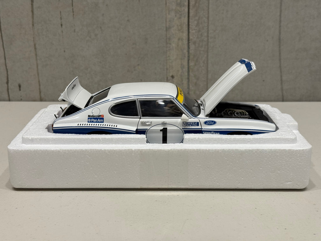 1975 ALLAN MOFFAT - FORD CAPRI RS 3100 - AUSTRALIAN SPORTS SEDAN - 1:18 SCALE DIECAST MODEL - AUTOart