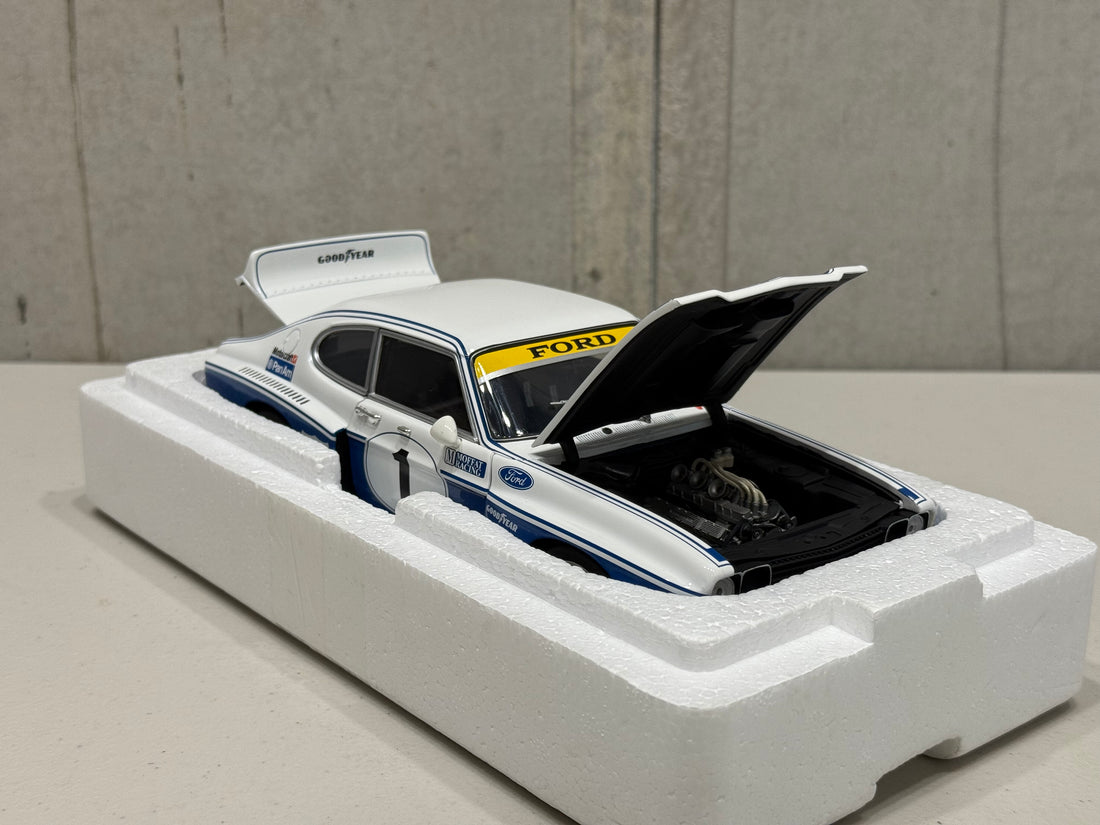 1975 ALLAN MOFFAT - FORD CAPRI RS 3100 - AUSTRALIAN SPORTS SEDAN - 1:18 SCALE DIECAST MODEL - AUTOart