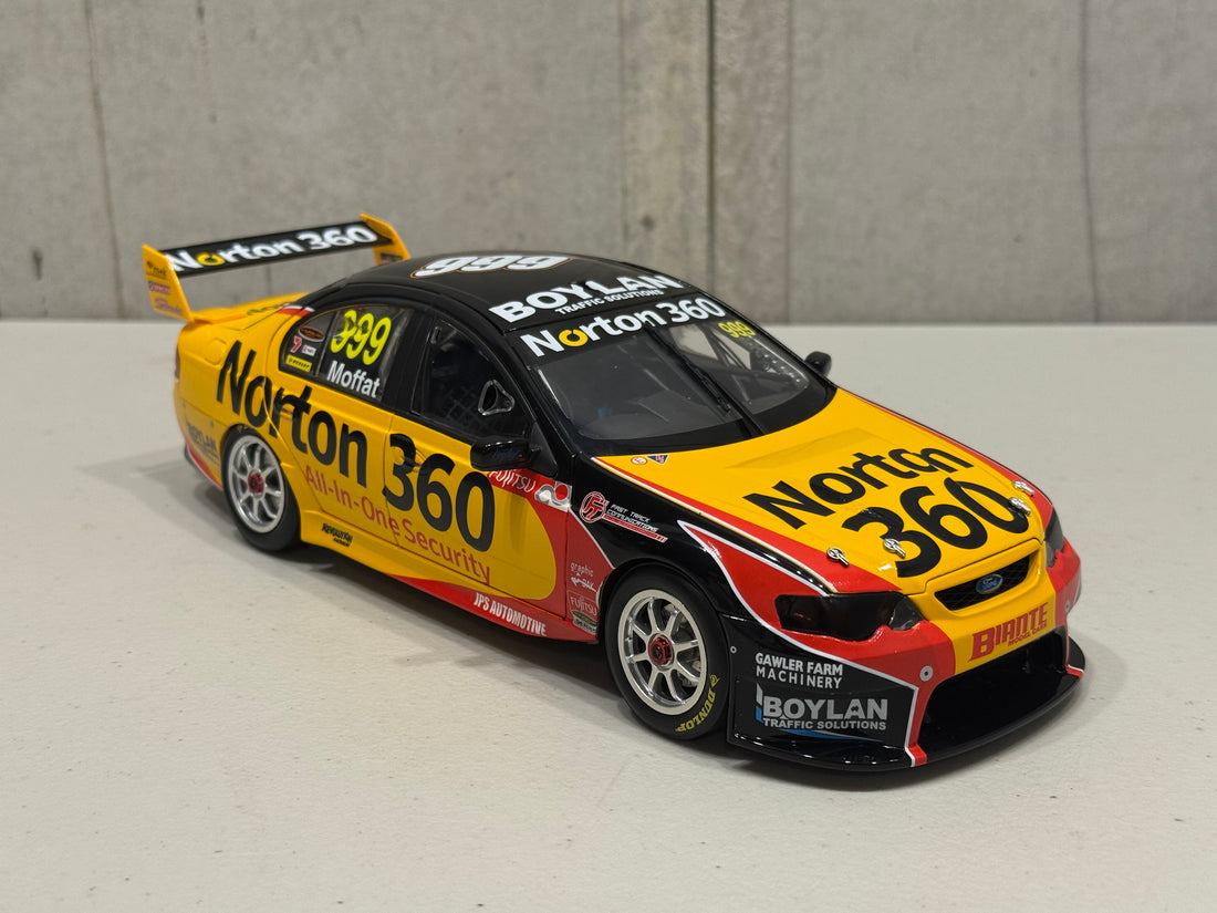 JAMES MOFFAT - NORTON 360 2009 FORD BF FALCON - 1:18 SCALE DIECAST MODEL - BIANTE