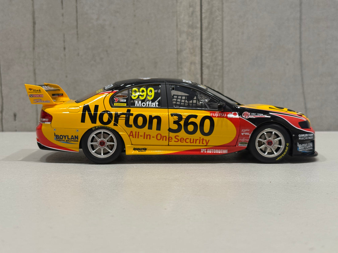 JAMES MOFFAT - NORTON 360 2009 FORD BF FALCON - 1:18 SCALE DIECAST MODEL - BIANTE