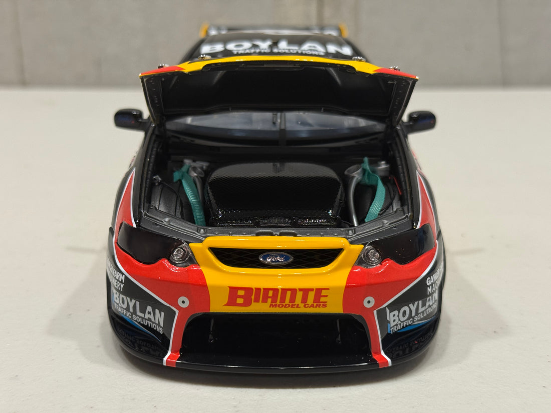 JAMES MOFFAT - NORTON 360 2009 FORD BF FALCON - 1:18 SCALE DIECAST MODEL - BIANTE