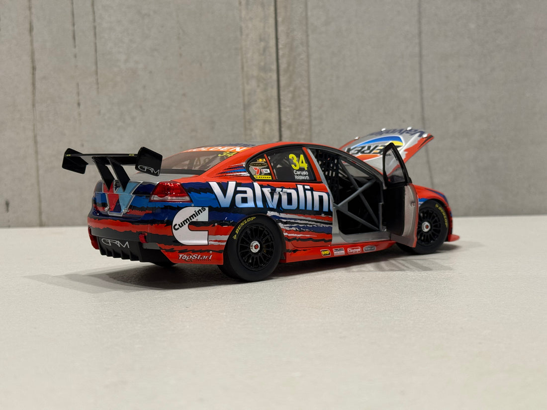 GRM HOLDEN VE COMMODORE- 3RD PLACE - 2009 SUPERCHEAP AUTO BATHURST 1000 - CARUSO/HOLDSWORTH - 1:18 SCALE DIECAST MODEL- BIANTE