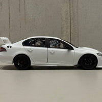 FORD FG FALCON LIMITED EDITION - WHITE WITH BONUS DECAL SET - 1:18 SCALE DIECAST MODEL - BIANTE
