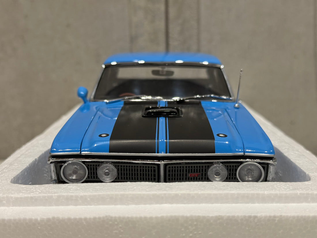 FORD FALCON XY GT - TRUE BLUE - 1:18 SCALE DIECAST MODEL - AUTOart