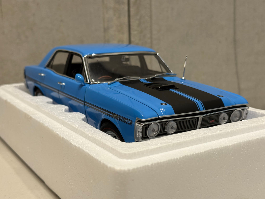 FORD FALCON XY GT - TRUE BLUE - 1:18 SCALE DIECAST MODEL - AUTOart