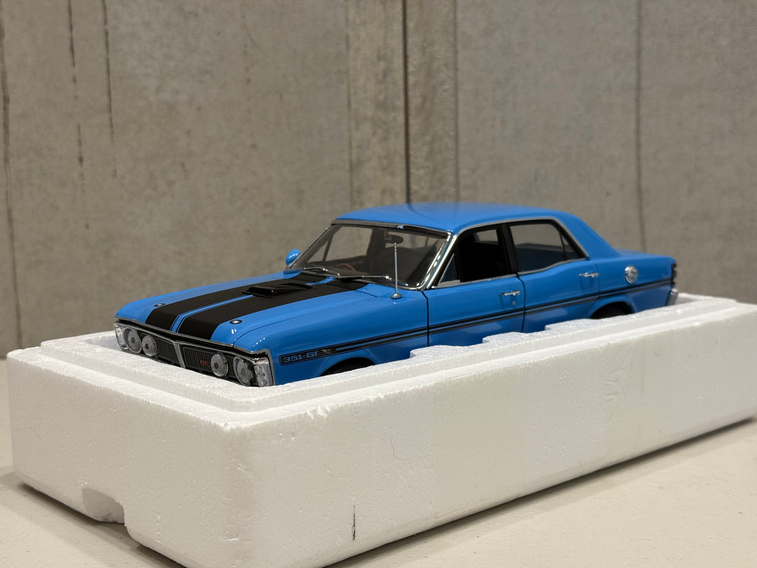 FORD FALCON XY GT - TRUE BLUE - 1:18 SCALE DIECAST MODEL - AUTOart