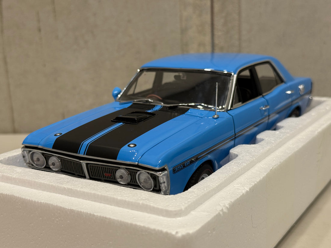 FORD FALCON XY GT - TRUE BLUE - 1:18 SCALE DIECAST MODEL - AUTOart