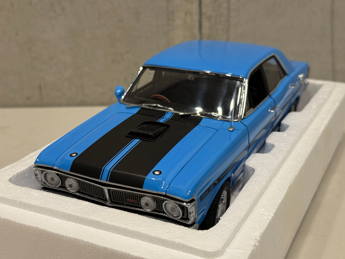 FORD FALCON XY GT - TRUE BLUE - 1:18 SCALE DIECAST MODEL - AUTOart