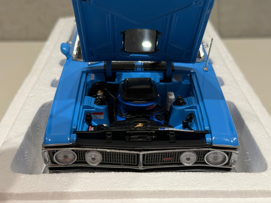 FORD FALCON XY GT - TRUE BLUE - 1:18 SCALE DIECAST MODEL - AUTOart