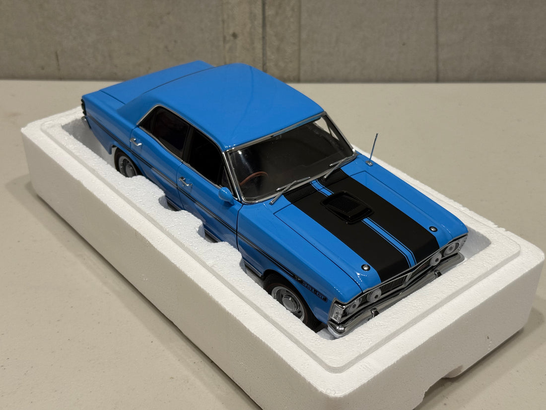 FORD FALCON XY GT - TRUE BLUE - 1:18 SCALE DIECAST MODEL - AUTOart