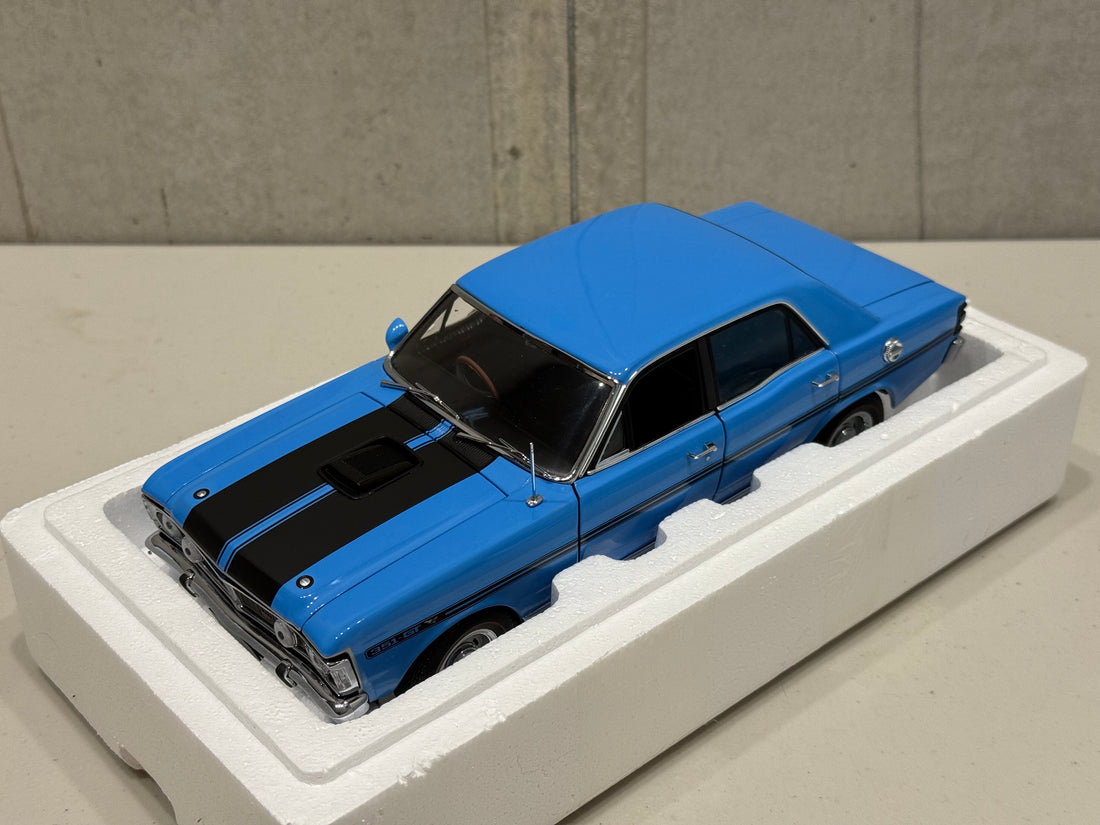 FORD FALCON XY GT - TRUE BLUE - 1:18 SCALE DIECAST MODEL - AUTOart