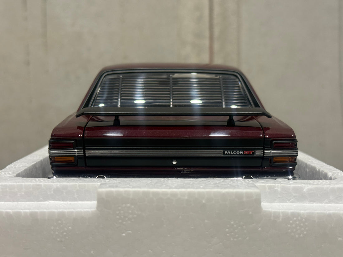 FORD XY FALCON GTHO PHASE III - VINTAGE BURGUNDY/GOLD SIDE STRIPES - 1:18 SCALE DIECAST MODEL - AUTOart