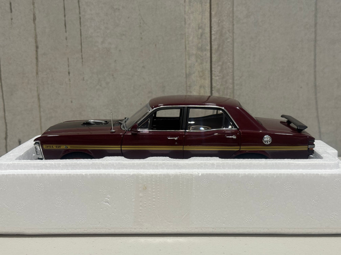 FORD XY FALCON GTHO PHASE III - VINTAGE BURGUNDY/GOLD SIDE STRIPES - 1:18 SCALE DIECAST MODEL - AUTOart