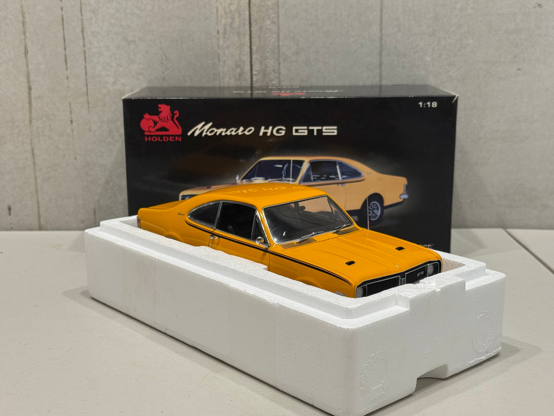 HG MONARO 70 GTS 350 - INDY ORANGE - W/CERTIFICATE - 1:18 SCALE DIECAST MODEL - AUTOart