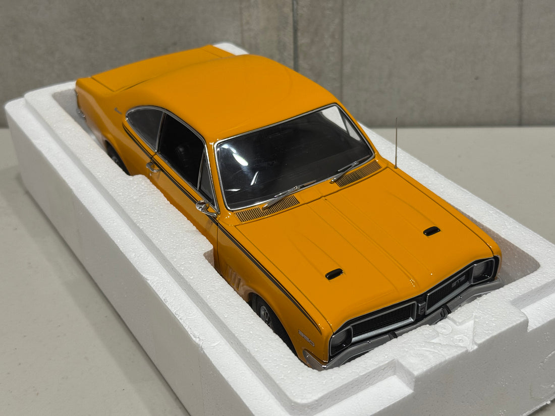 HG MONARO 70 GTS 350 - INDY ORANGE - W/CERTIFICATE - 1:18 SCALE DIECAST MODEL - AUTOart