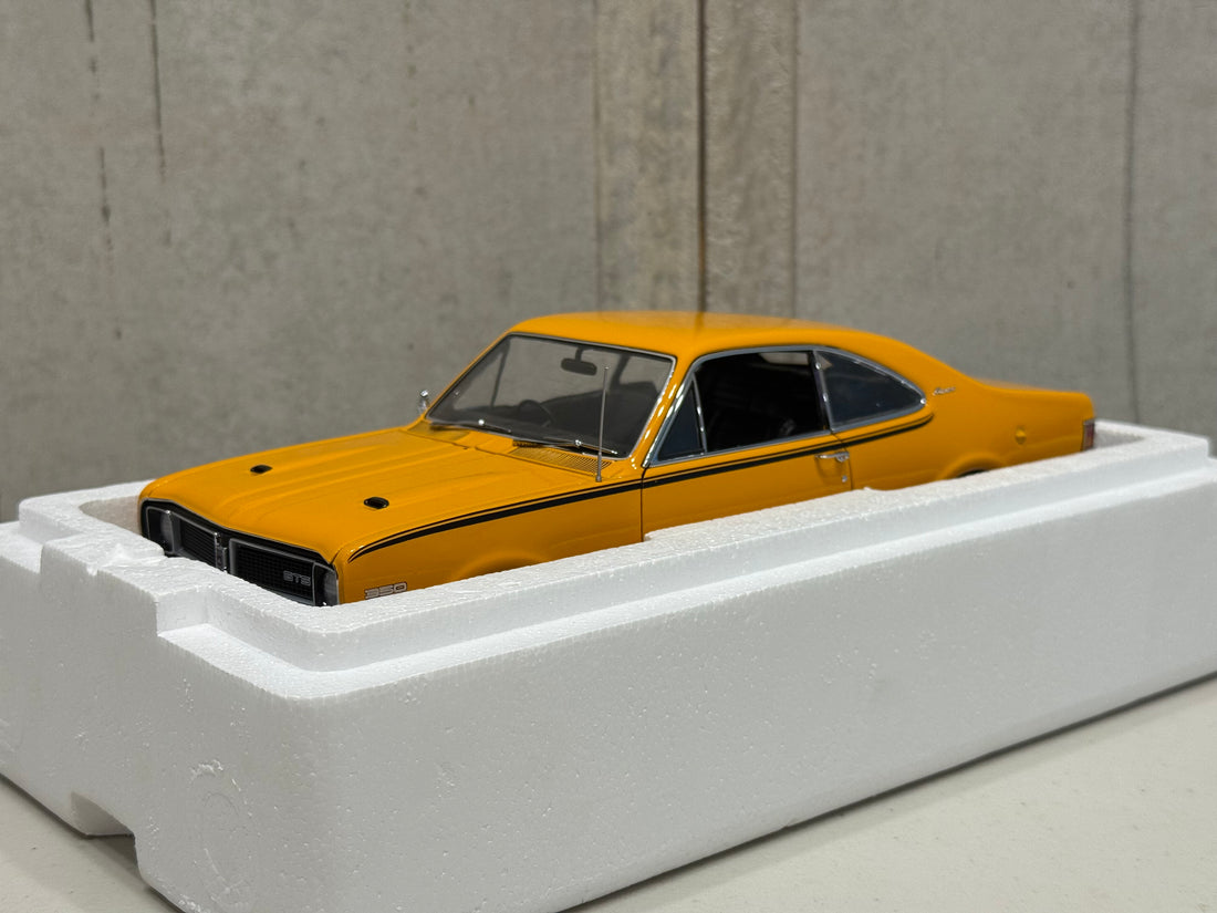 HG MONARO 70 GTS 350 - INDY ORANGE - W/CERTIFICATE - 1:18 SCALE DIECAST MODEL - AUTOart
