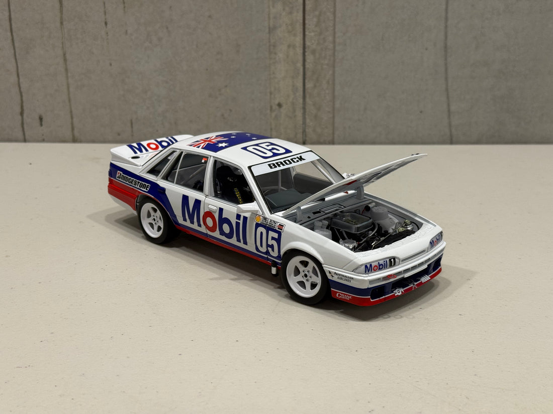 HOLDEN VL COMMODORE SS GROUP A 1987 ATCC 05 PETER BROCK - 1:18 SCALE DIECAST MODEL - BIANTE