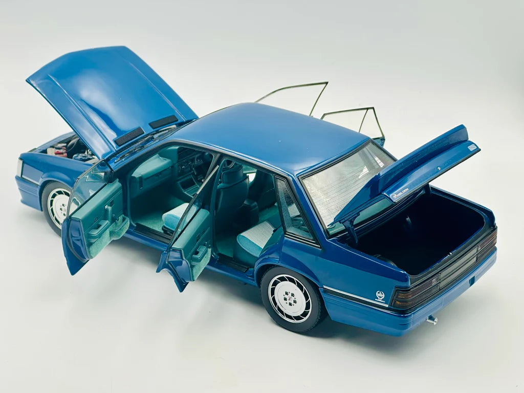 HOLDEN VK COMMODORE SS GROUP A - FORMULA BLUE W/SILVER AERO WHEELS - BIANTE
