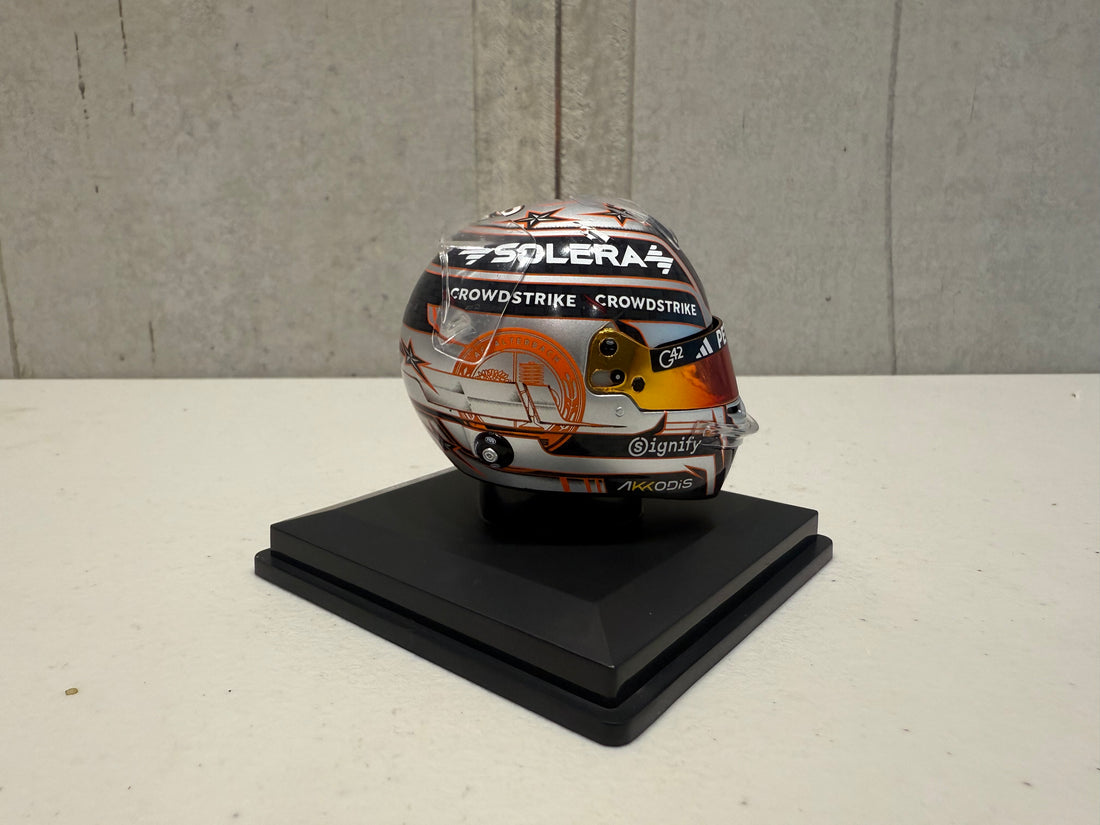KIMI ANTONELLI - MERCEDES-AMG PETRONAS F1 TEAM - BRITISH GP 2025 - 1:5 SCALE HELMET - SPARK