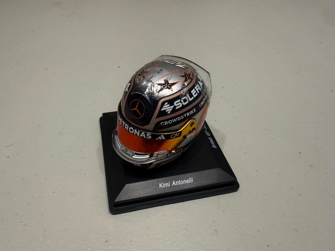 KIMI ANTONELLI - MERCEDES-AMG PETRONAS F1 TEAM - BRITISH GP 2025 - 1:5 SCALE HELMET - SPARK