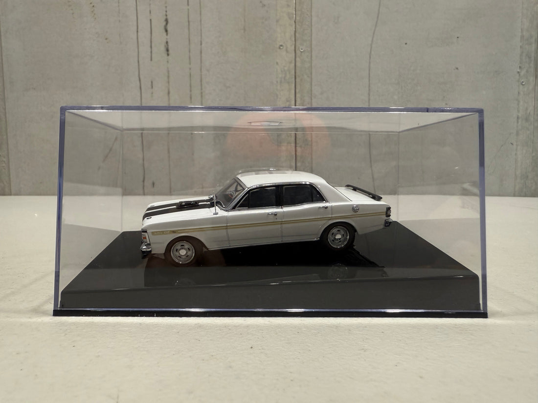 FORD XY GT-HO FALCON PHASE III - ULTRA WHITE - 1:43 SCALE DIECAST MODEL - AUTOart