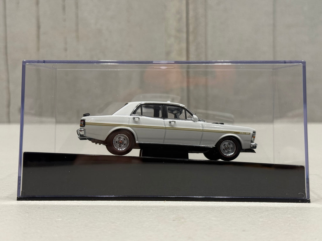 FORD XY GT-HO FALCON PHASE III - ULTRA WHITE - 1:43 SCALE DIECAST MODEL - AUTOart