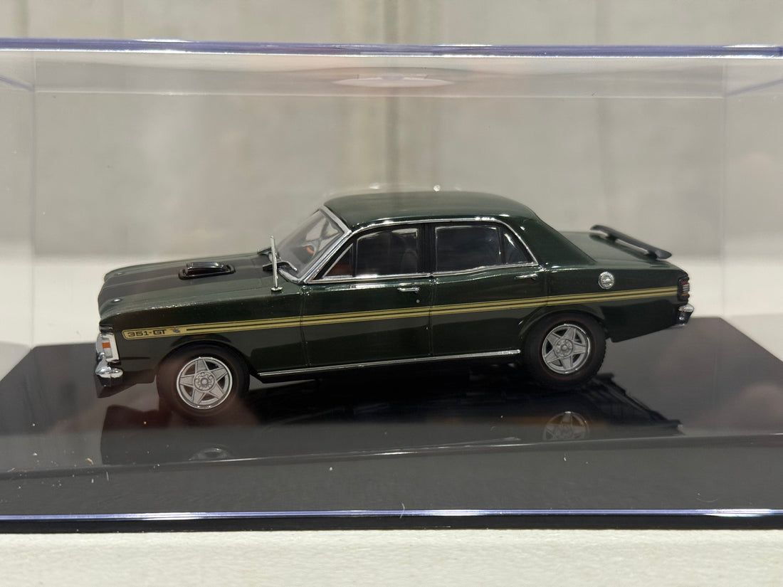 FORD XY GT-HO FALCON PHASE III - MONZA GREEN - 1:43 SCALE DIECAST MODEL - AUTOart