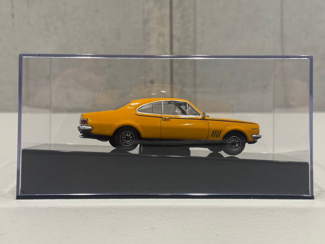 HOLDEN HG MONARO - INDY ORANGE - 1:43 SCALE DIECAST MODEL - AUTOart