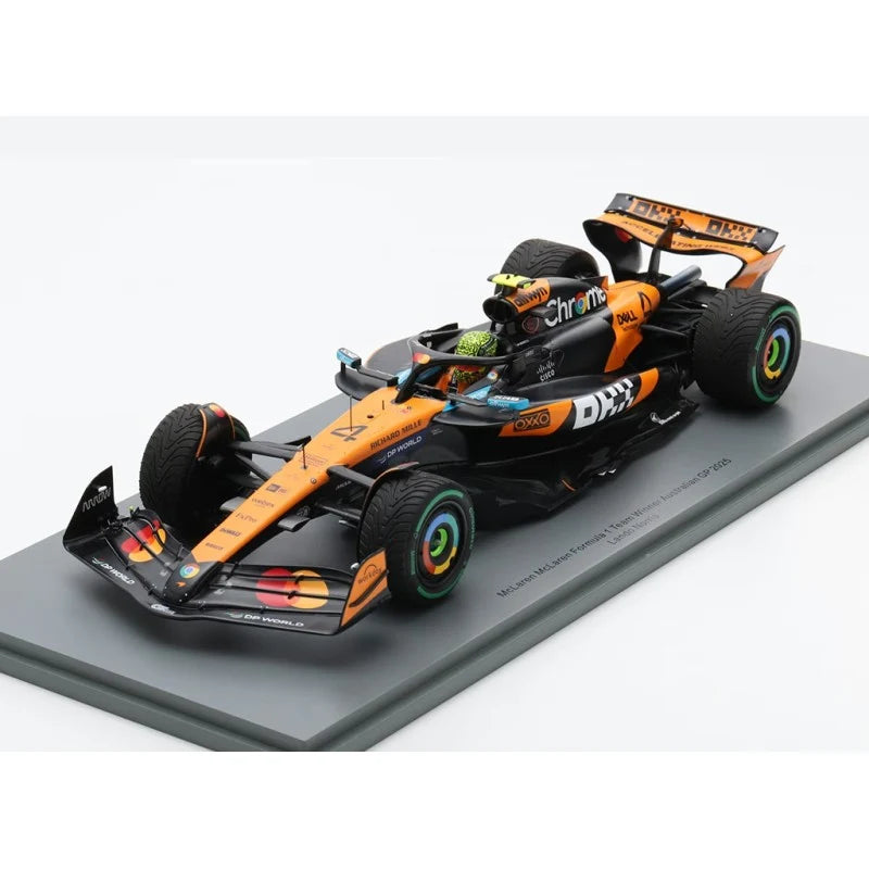 2025 LANDO NORRIS - AUSTRALIAN GP WINNER - #4 MCLAREN MCL39 - 1:18 SCALE MODEL - SPARK F1