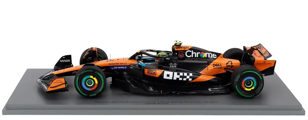 2025 LANDO NORRIS - AUSTRALIAN GP WINNER - #4 MCLAREN MCL39 - 1:18 SCALE MODEL - SPARK F1