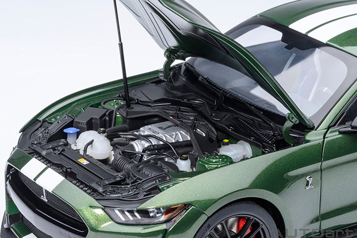 FORD MUSTANG SHELBY GT500 (ERUPTION GREEN) - 1:18 SCALE MODEL - AUTOart