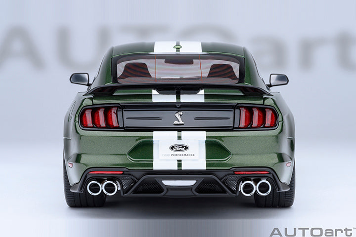 FORD MUSTANG SHELBY GT500 (ERUPTION GREEN) - 1:18 SCALE MODEL - AUTOart
