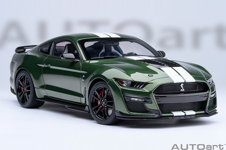 FORD MUSTANG SHELBY GT500 (ERUPTION GREEN) - 1:18 SCALE MODEL - AUTOart