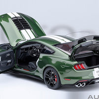 FORD MUSTANG SHELBY GT500 (ERUPTION GREEN) - 1:18 SCALE MODEL - AUTOart