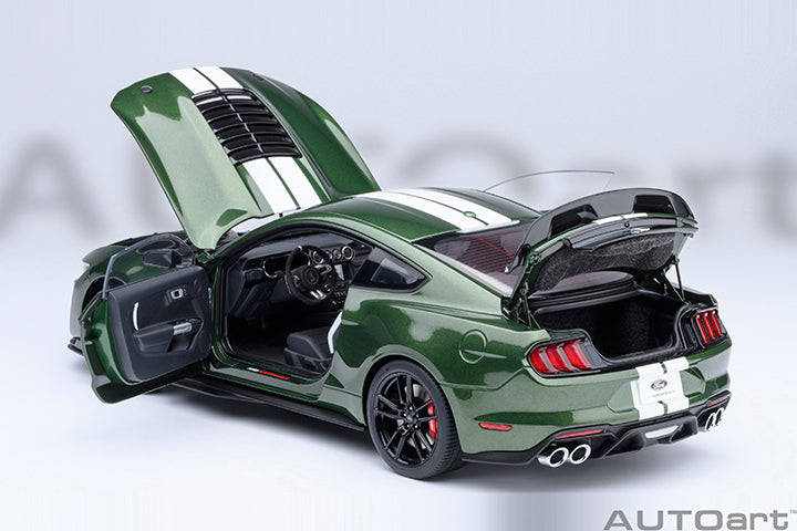 FORD MUSTANG SHELBY GT500 (ERUPTION GREEN) - 1:18 SCALE MODEL - AUTOart