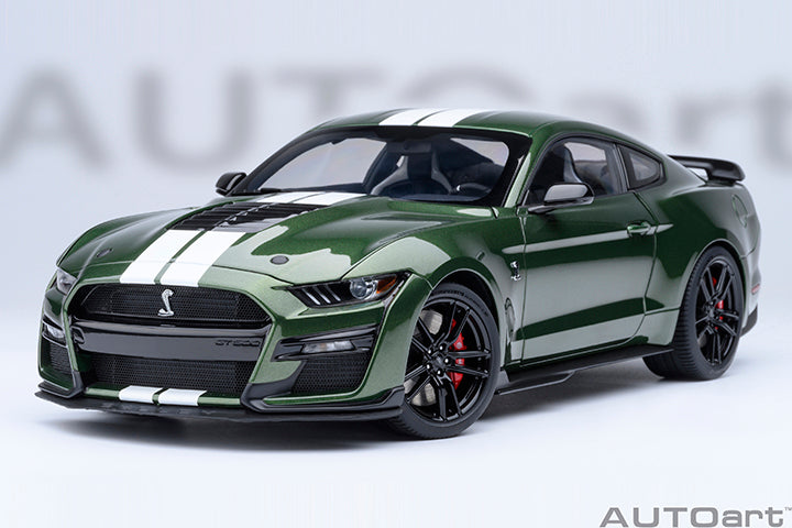 FORD MUSTANG SHELBY GT500 (ERUPTION GREEN) - 1:18 SCALE MODEL - AUTOart