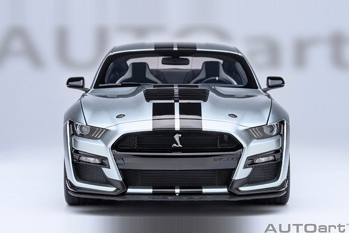 FORD MUSTANG SHELBY GT500 (ICONIC SILVER) - 1:18 SCALE MODEL - AUTOart