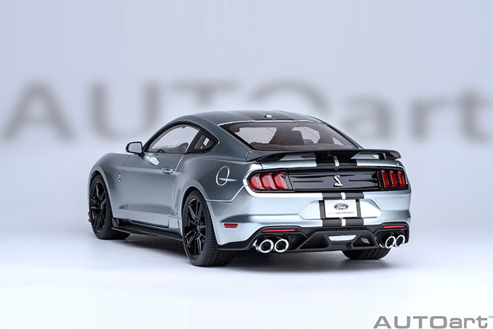 FORD MUSTANG SHELBY GT500 (ICONIC SILVER) - 1:18 SCALE MODEL - AUTOart