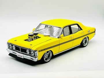 FORD XY FALCON STREET MACHINE “HAZRD” NEON YELLOW - 1:18 SCALE DIECAST MODEL - AUTOart