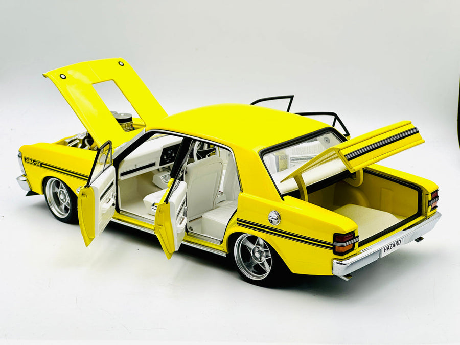FORD XY FALCON STREET MACHINE “HAZRD” NEON YELLOW - 1:18 SCALE DIECAST MODEL - AUTOart