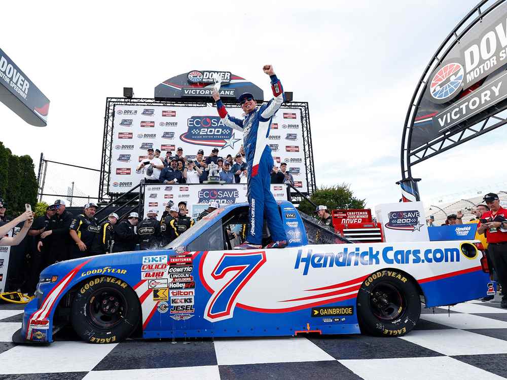*PRE-ORDER* KYLE BUSCH 2026 HENDRICKCARS.COM DOVER RACE WIN 1:24 ARC DIECAST