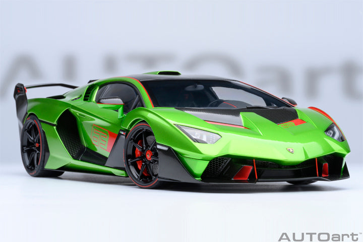 *PRE-ORDER* LAMBORGHINI SC18 ALSTON (VERDE SELVANS / RED ACCENTS) - 1:18 SCALE MODEL
