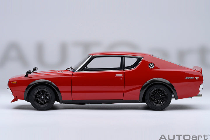 NISSAN SKYLINE 2000 GT-R (KPGC110) TUNED VERSION (RED) - 1:18 SCALE MODEL - AUTOart