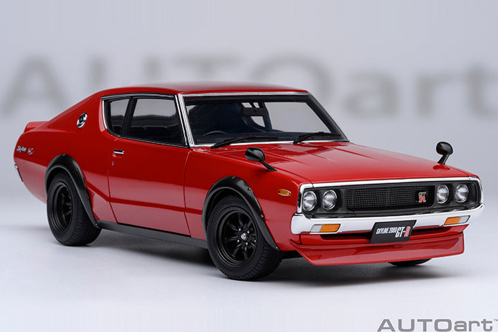 NISSAN SKYLINE 2000 GT-R (KPGC110) TUNED VERSION (RED) - 1:18 SCALE MODEL - AUTOart